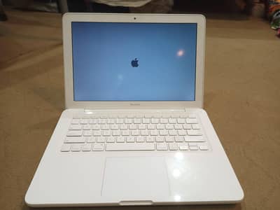 Apple MacBook 13-inch Mid 2010 – Original Charger Included for sale