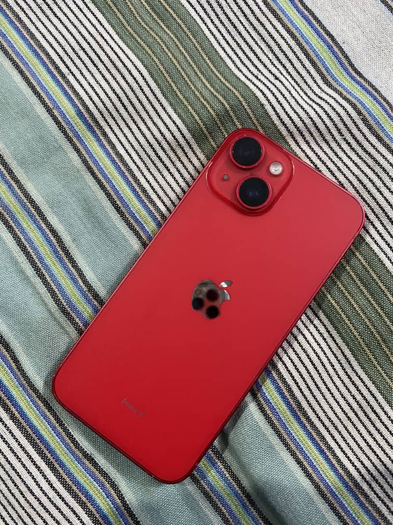 iPhone 14 3