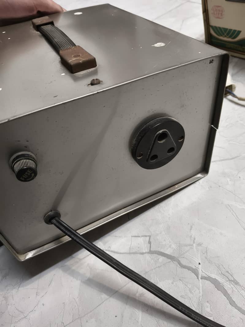 Voltage Stabilizer 4