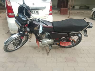 urgent sale lush condition bike 03705586742,03038985840