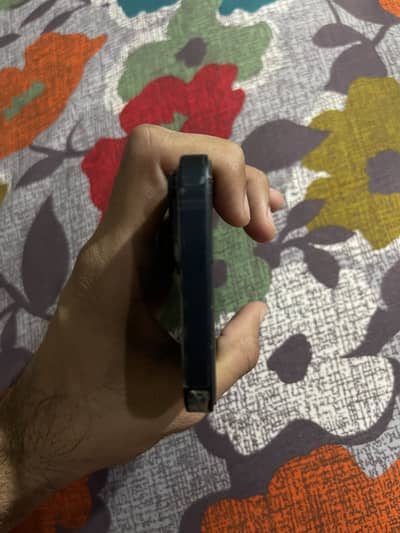 Apple iPhone 14 JV