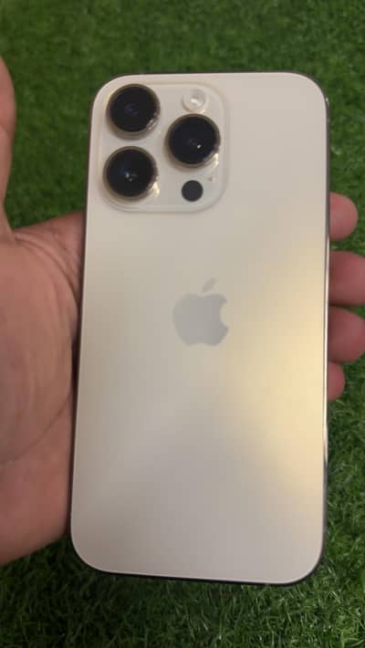 Apple iPhone 14 Pro