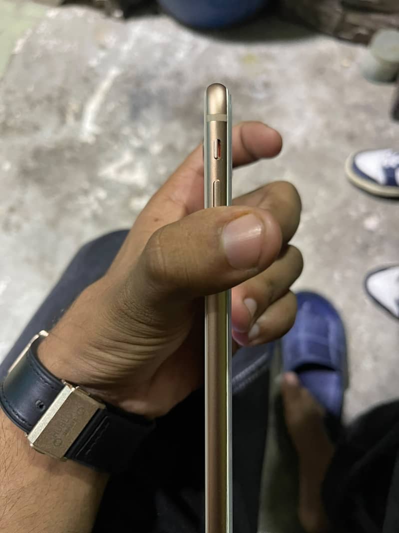 iPhone 8 Plus 10/8 1