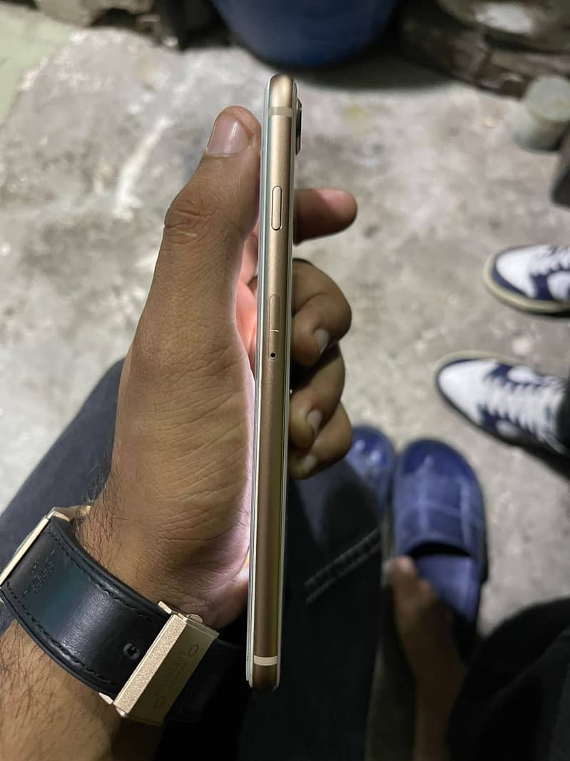 iPhone 8 Plus 10/8 3