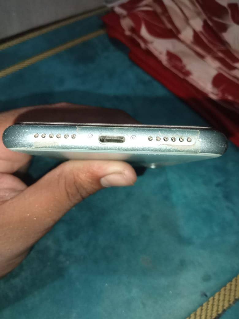 Apple iPhone 11 1