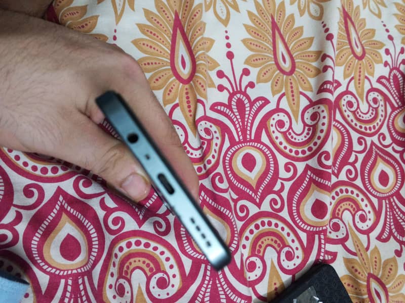 Realme C61 2