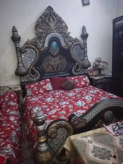 Double bed king size without metrass side tables showcase & dressing
