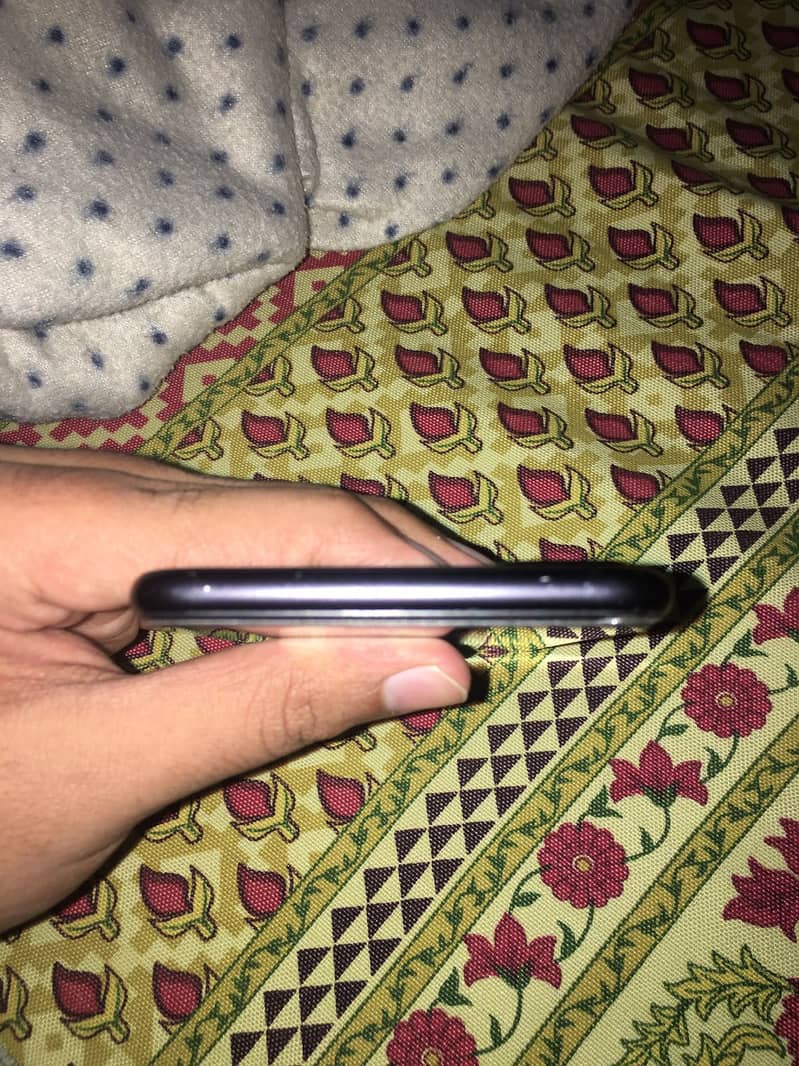 Apple iPhone 7 Plus 7