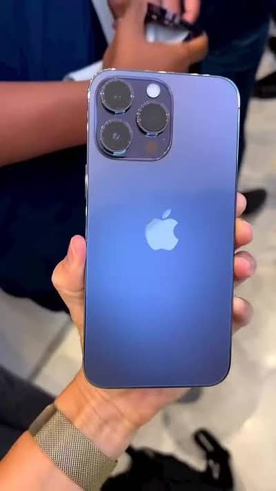 Apple iPhone 14 Pro Max 128gb Non PTA with accessories