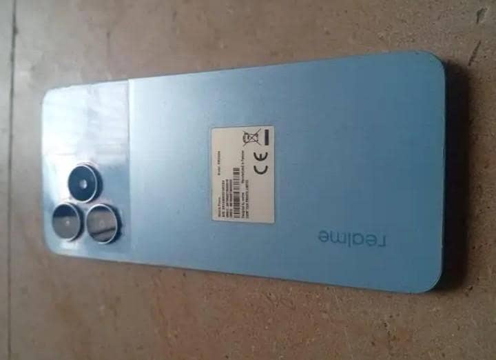 Realme Note 50 4