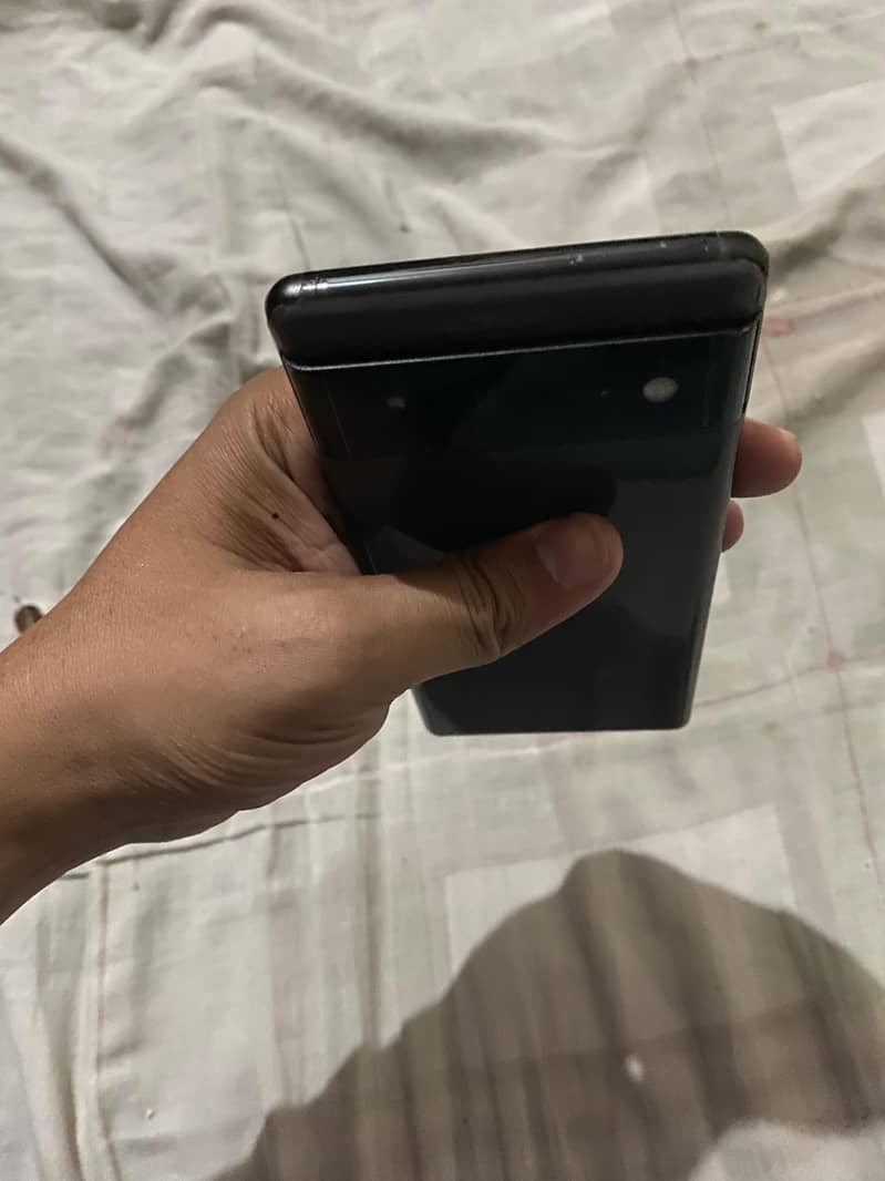 Google Pixel 6 5