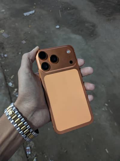 Apple iPhone XR convert 17 pro