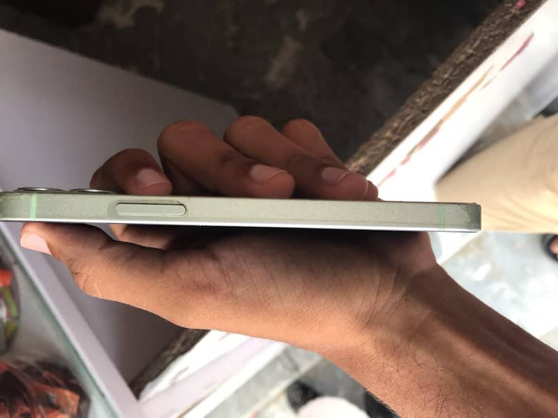 Apple iPhone 12 mini 4