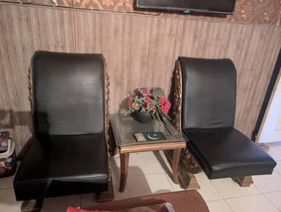 BED ROOM CHAIRS GOLDEN CARVING