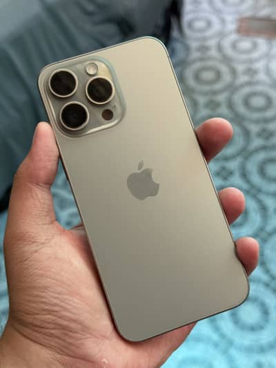 iPhone 15 Pro Max jv 256gb waterpack
