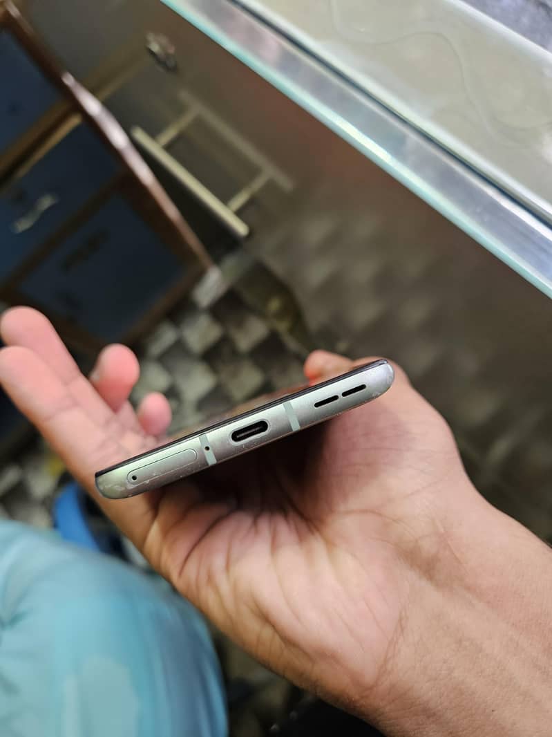 One Plus 9R 4