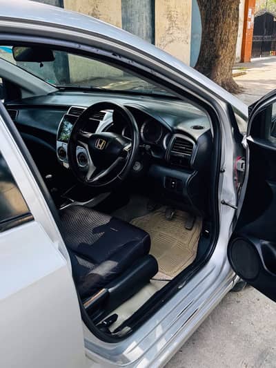 Honda City 1.3 i-VTEC 2012