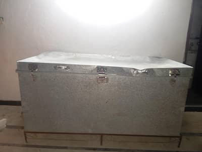 storage trunk