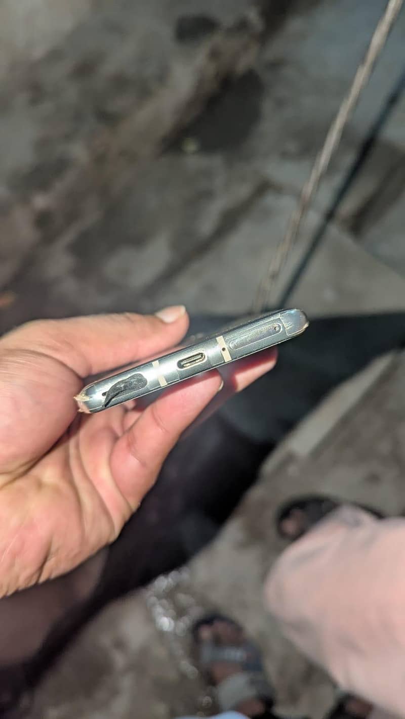 One Plus 8 4