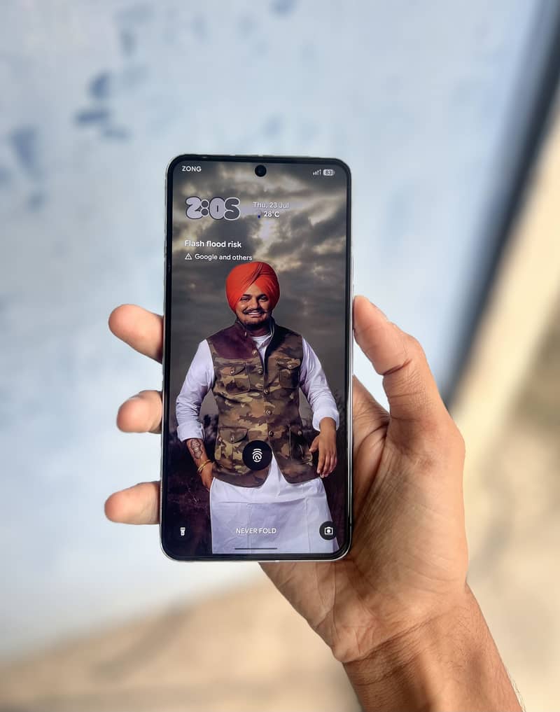 Google Pixel 8 Pro 2