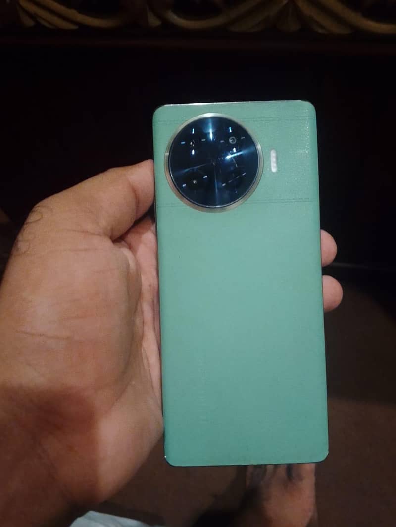 Tecno Spark 20 Pro Plus 4