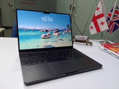 Apple Macbook Pro M4 Chip 16GB 2024 Black Model: A3112