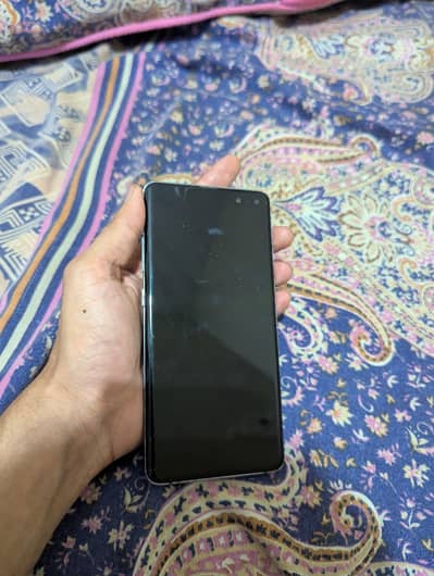 Samsung Galaxy S10 5G (8GB RAM / 256GB ROM)