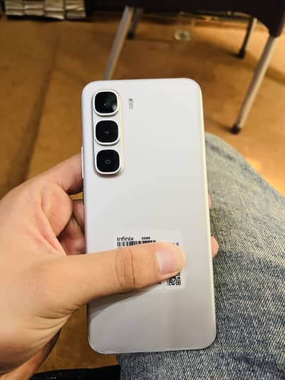Infinix HOT 60 PRO PLUS