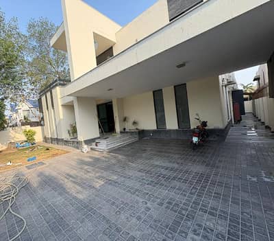 1 Kanal Slightly Used Modern Design House For Rent In DHA Phase 5 Block-D Lahore