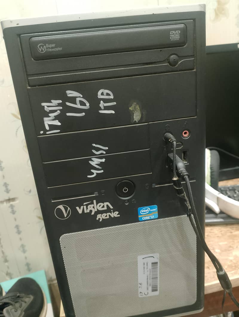 computer 10