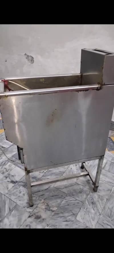 16 liter fryer used condition ok
