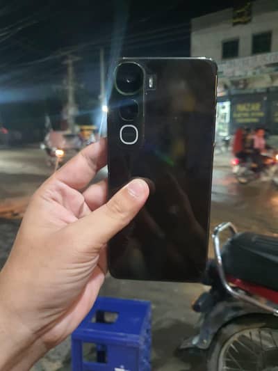 vivo Y400