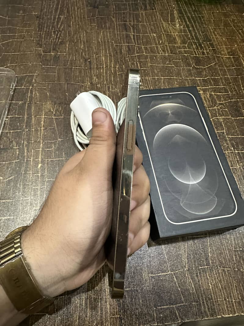 Iphone 12 Pro PTA 5