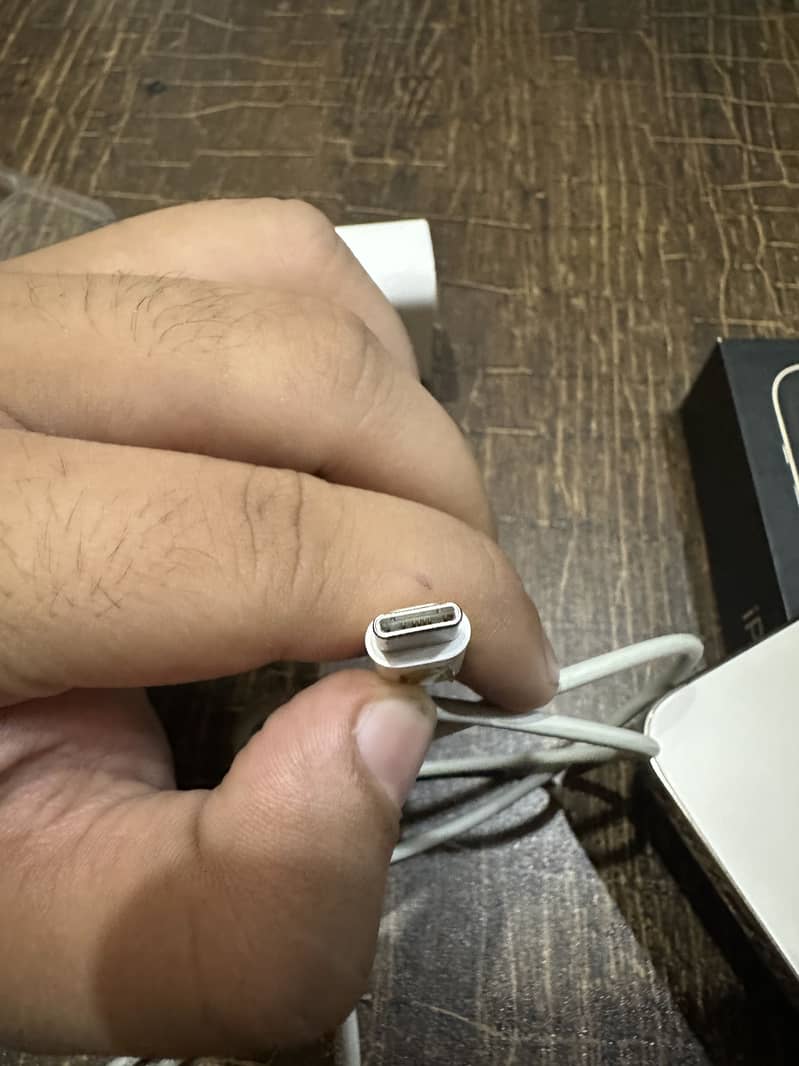 Iphone 12 Pro PTA 12