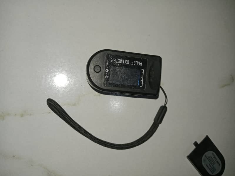 Pulse oximeter 0