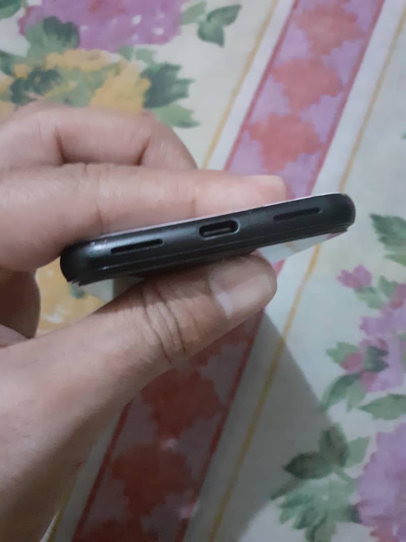 Google Pixel 4 6
