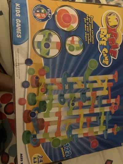 Marble racing game, very educational