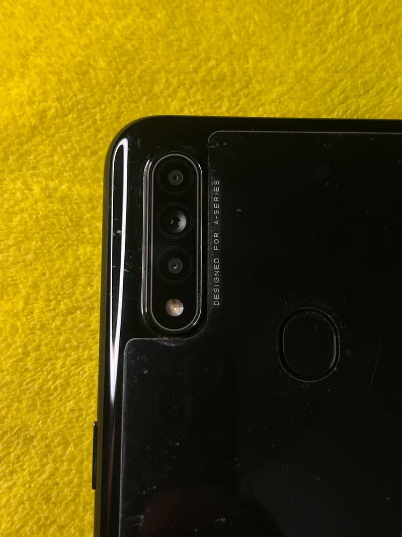 OPPO A31 0