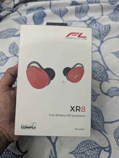 FORMULA LAB SPECIAL EDITION (XR8)earphones
