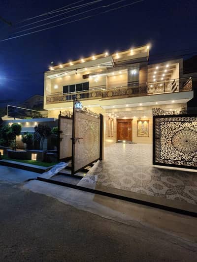 1 KANAL DOUBLE STOREY Double Highted Lobby Ultra Spanish Style Luxery Stylish House Available For Sale In Johertown Phase 1 Lahore