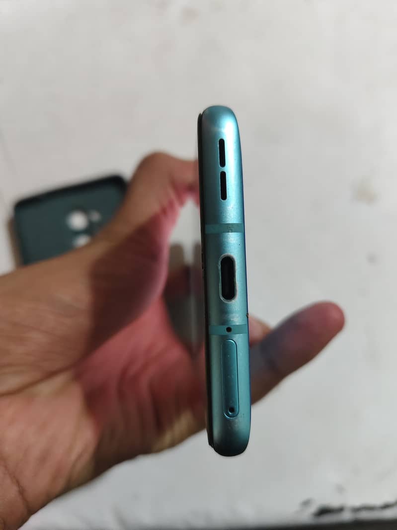 One Plus 8 Pro 4