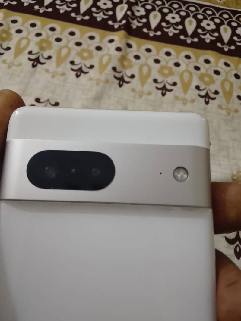 Google Pixel 7 2