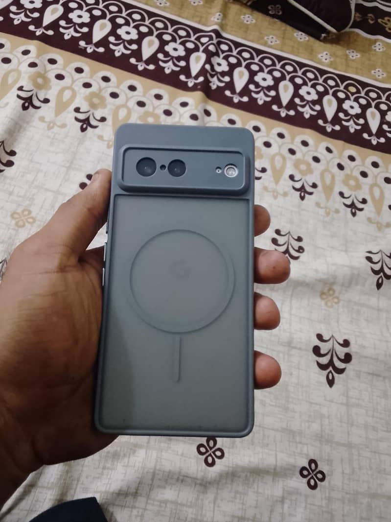 Google Pixel 7 5
