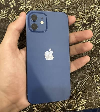 Apple iPhone 12
