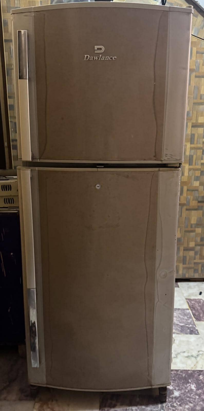 Dawlance refrigerator 0