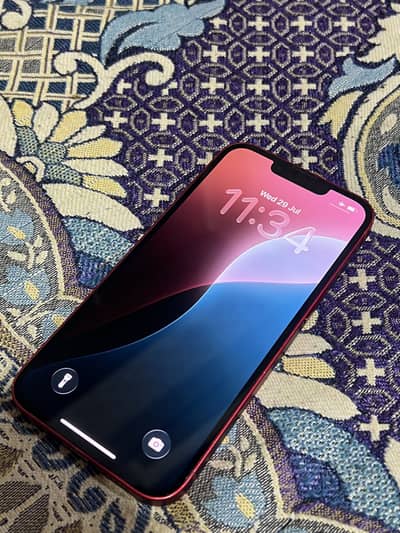 Apple iPhone 13