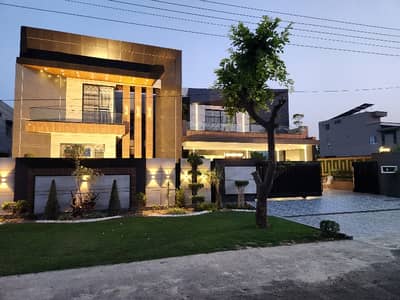 2 Kanal Vip Ultra Modern Facing Park Style Latest Accommodation Modern Luxury Stylish Double Storey House Available For Sale In Valencia Town Lahore By Fast Property Services Real Estate And Builders Lahore With Original Pics