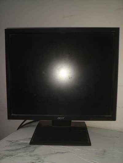 Acer V193 genuine