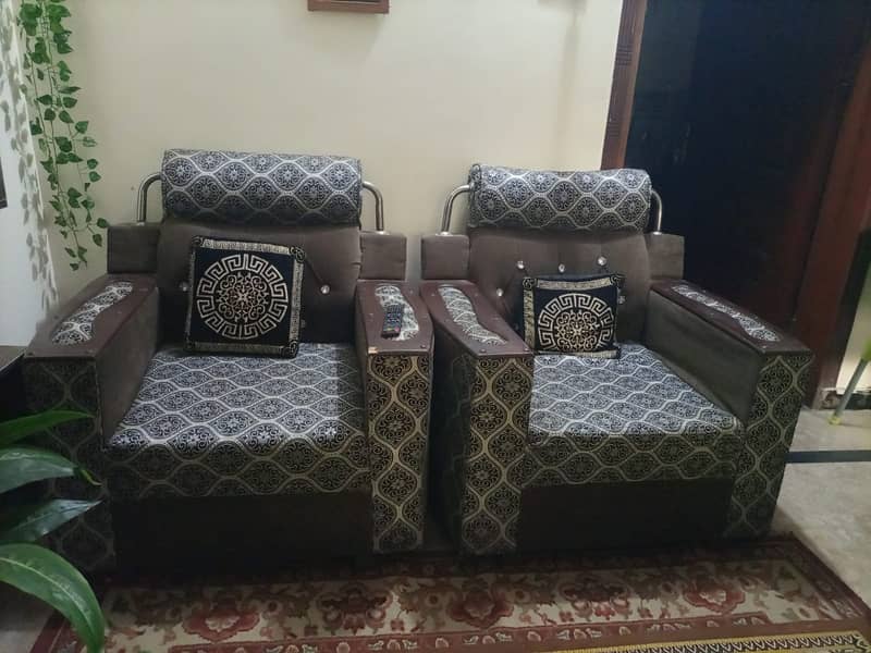 Sofa set for sell 2