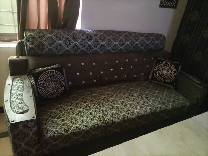 Sofa set for sell 3